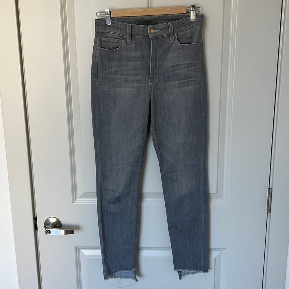 Gray Mid-rise Jenas